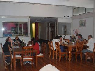 Port Adelaide Backpackers,Birkenhead>>Adelaide,2 star