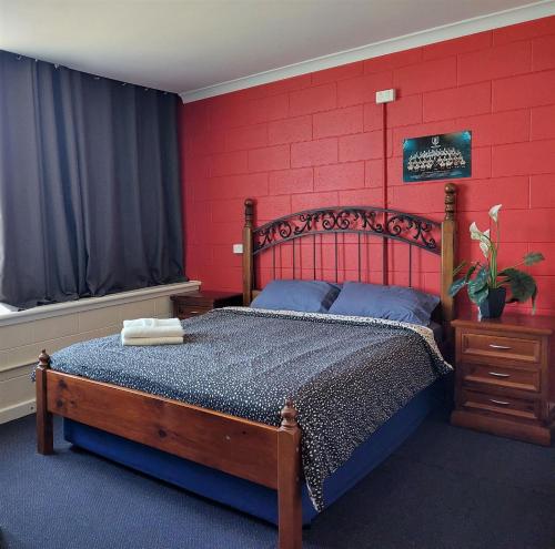 Port Adelaide Backpackers,Birkenhead>>Adelaide,2 star