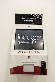 indulge apartments cbd