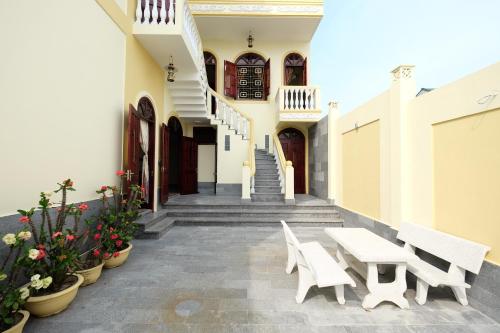 river park homestay and hostel