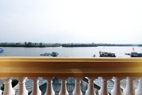 river park homestay and hostel