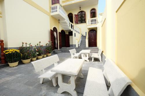 Hotel-Img