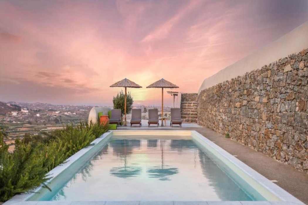 halcyon suites and villas naxos