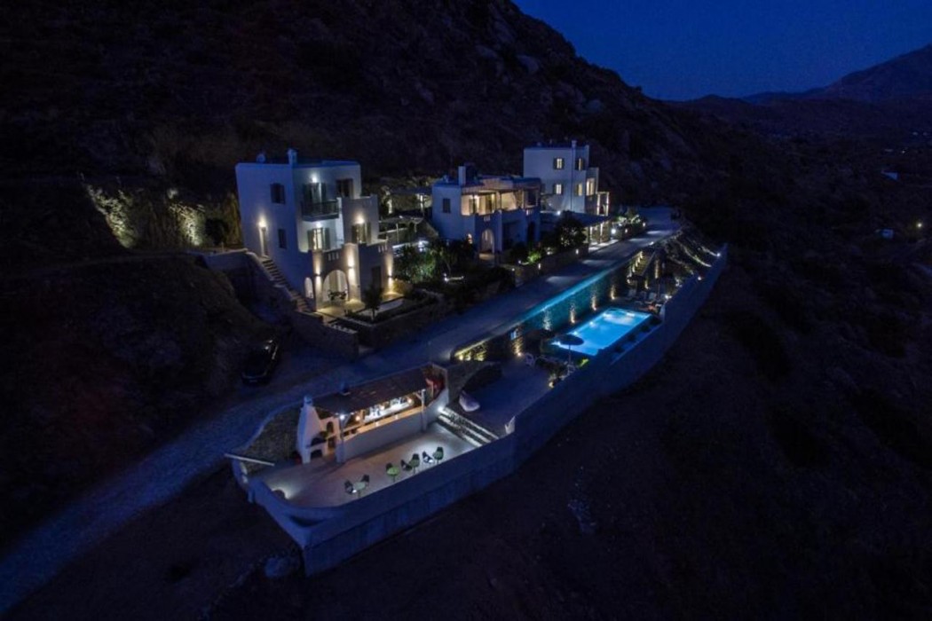 halcyon suites and villas naxos