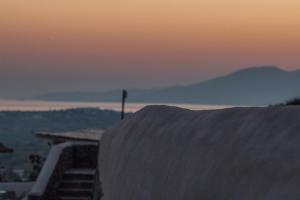 halcyon suites and villas naxos