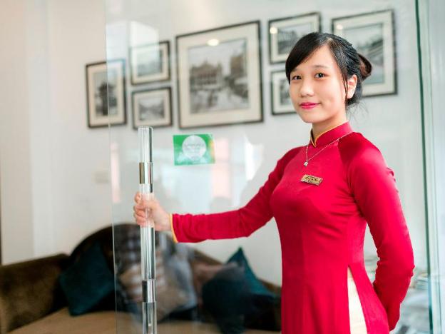 golden moon suite hotel