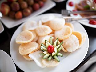 golden moon suite hotel