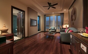 Ninh Binh Hidden Charm Hotel & Resort,Khánh An>>Hoa Lu,4 star