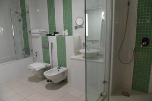 Gulf Suites Hotel Amwaj,Bahrain>>Amwaj Islands,4 star