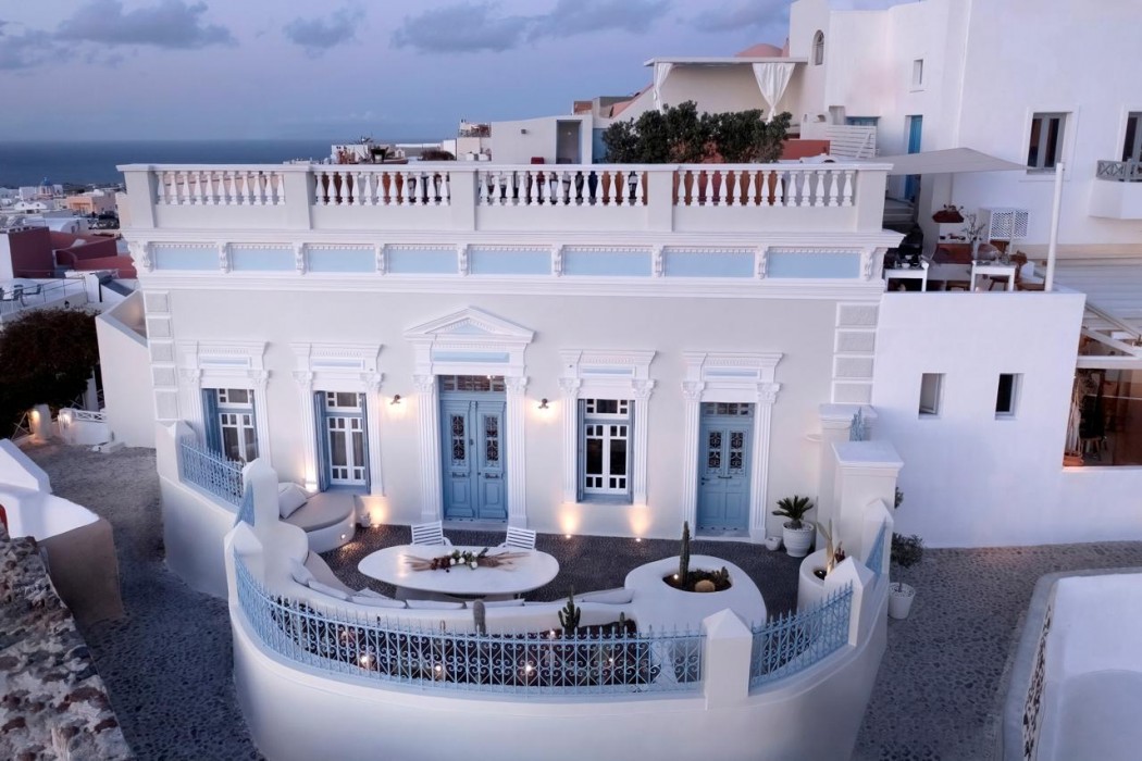 oia mansion