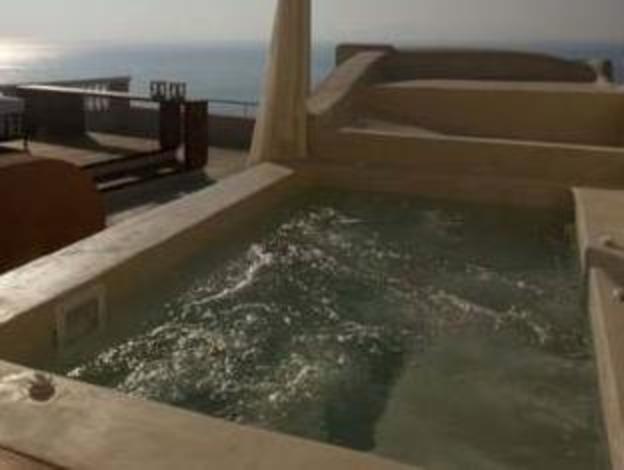 oia mansion