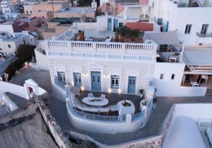 oia mansion