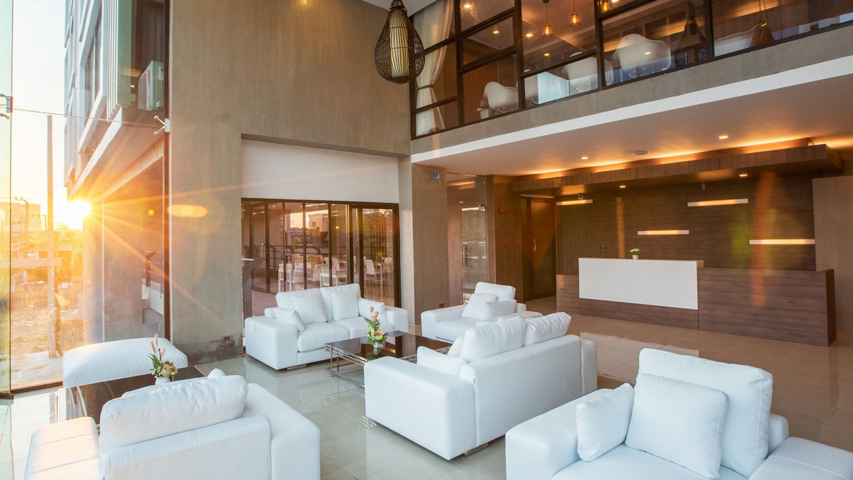 b2 bangna premier hotel