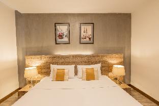 b2 bangna premier hotel