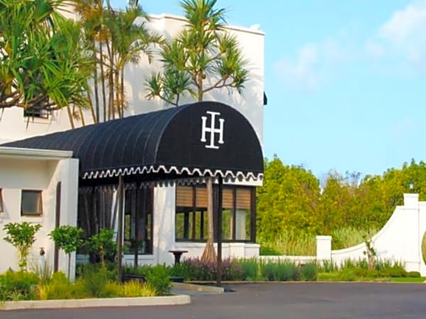 island hotel