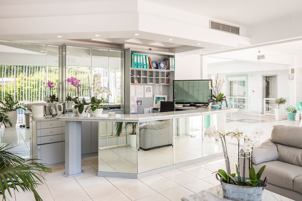 kristall suites hotel chania