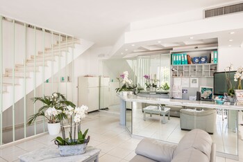 kristall suites hotel chania