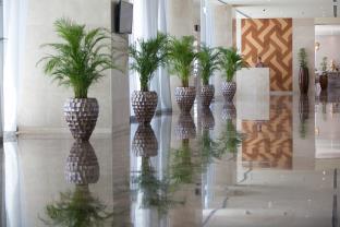 Grand Millennium Muscat,Al Khuwair>>Al Amarat,5 star