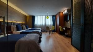 viajero bogota hostel and spa