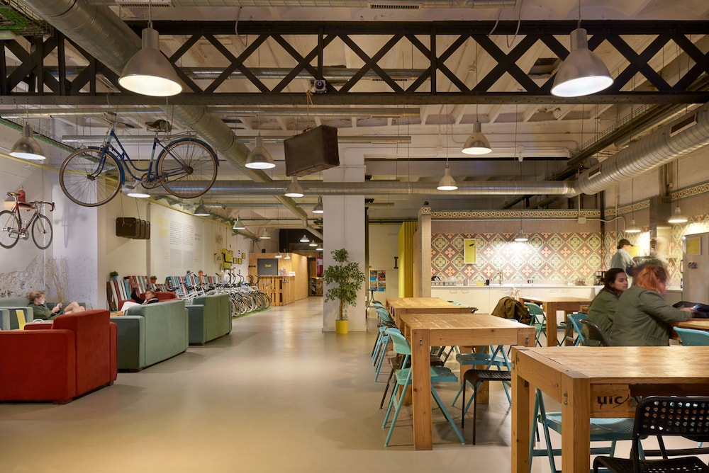 bed and bike hostel barcelona