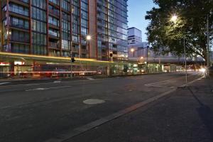 aura on flinders serviced apartments