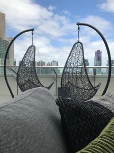 aura on flinders serviced apartments