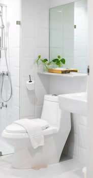 the core gallery hotel