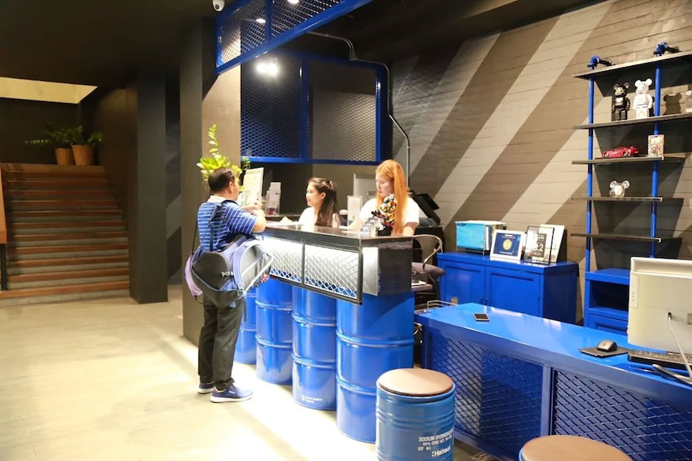 the core gallery hotel