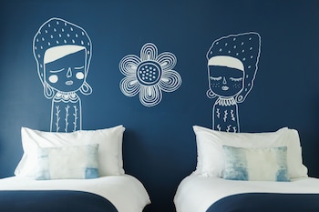 the core gallery hotel