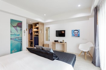 the core gallery hotel