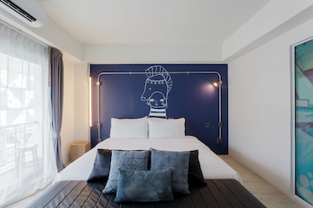 the core gallery hotel