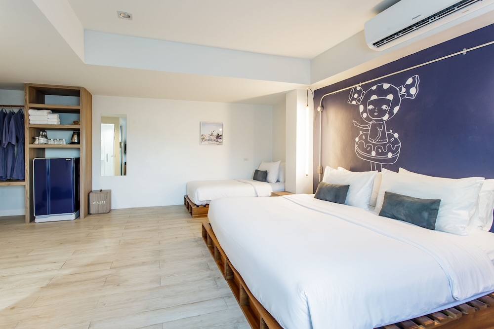 the core gallery hotel