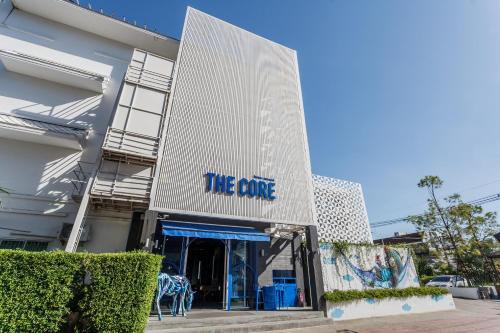 the core gallery hotel