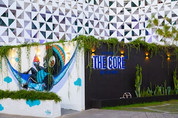 the core gallery hotel