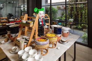 the core gallery hotel