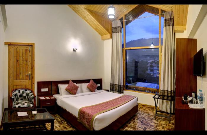 chandertal regency by summit