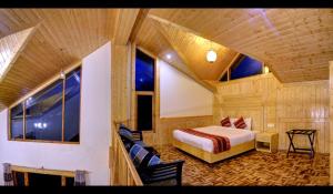 chandertal regency by summit