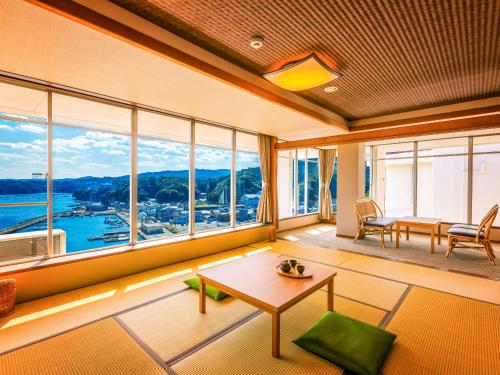 ooedo onsen monogatari premium toba saichoraku