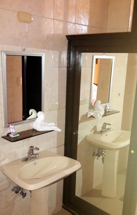 luckys hotel y casino