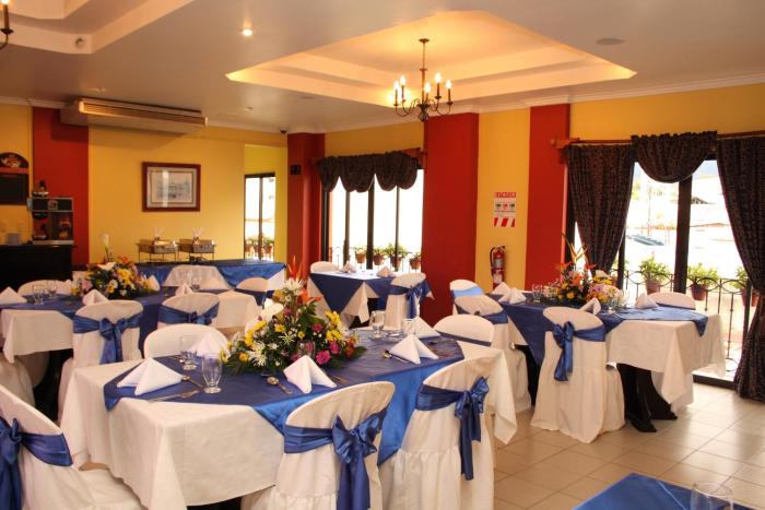 luckys hotel y casino