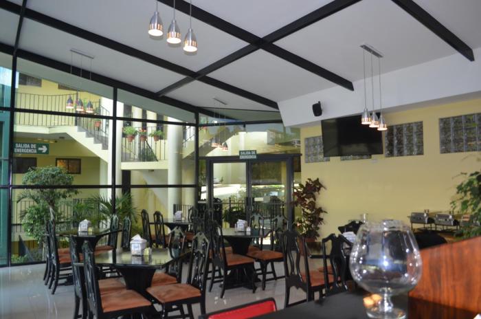 luckys hotel y casino