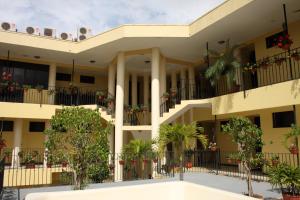 luckys hotel y casino