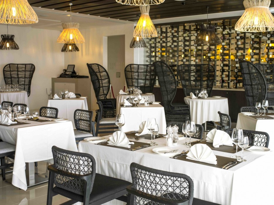 taumeasina island resort