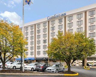 Fairfield Inn & Suites By Marriott Alexandria West/Mark Center,Franconia>>Alexandria,3 star