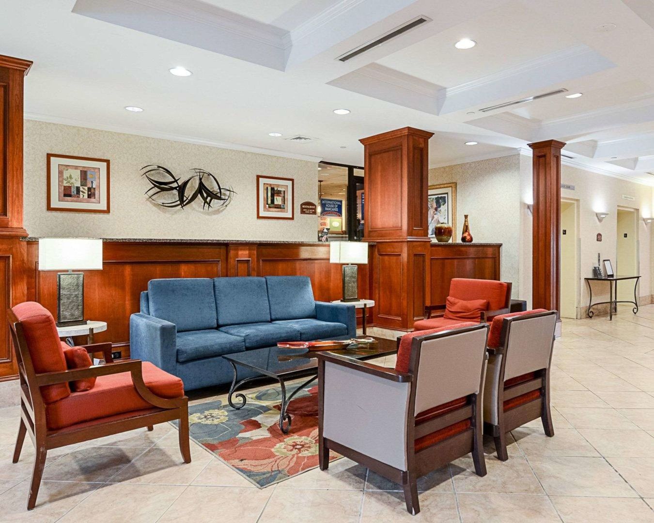 fairfield inn and suites by marriott alexandria west mark center