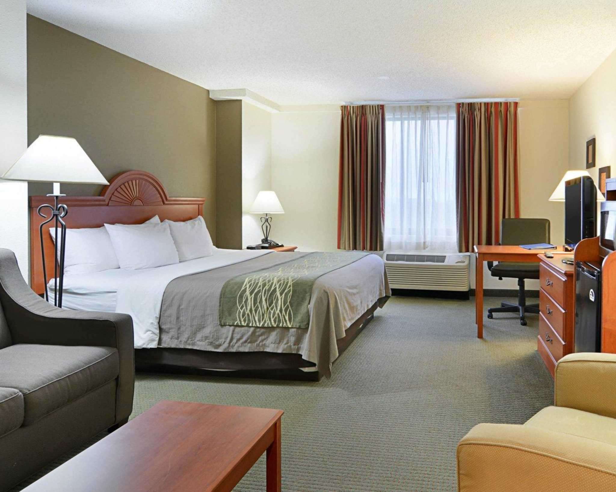 fairfield inn and suites by marriott alexandria west mark center