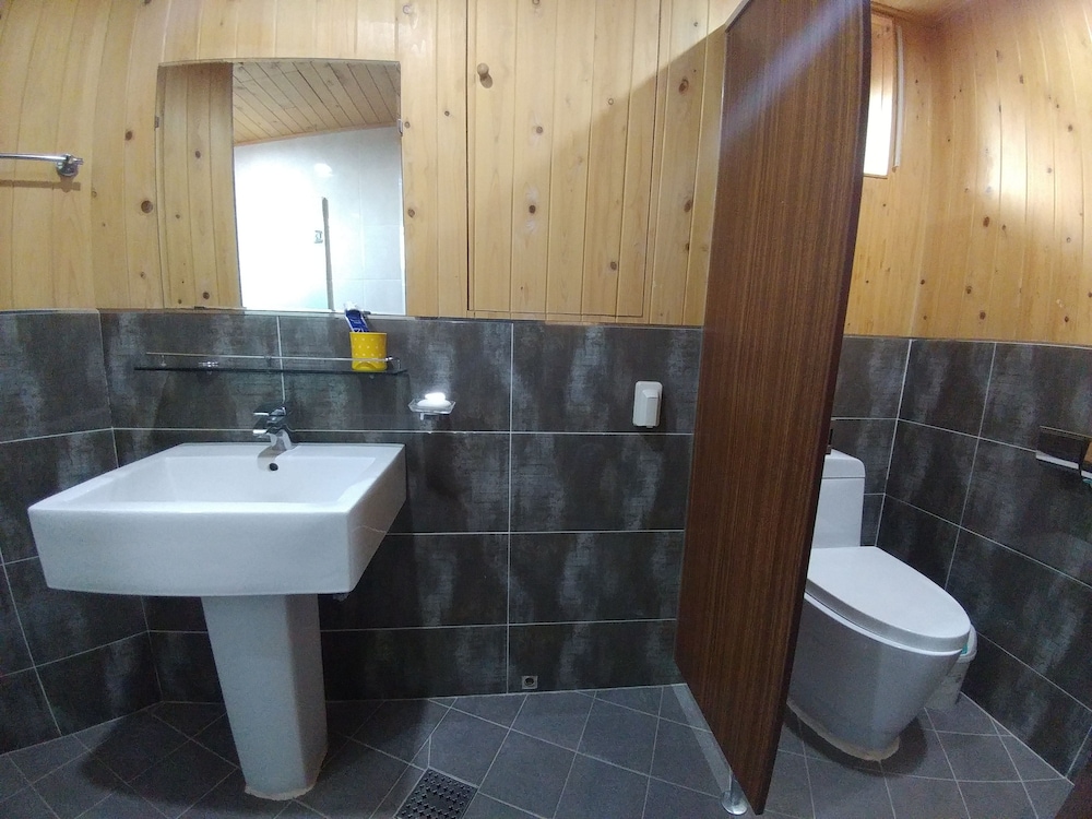 backpackers home