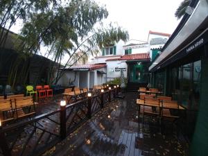backpackers home
