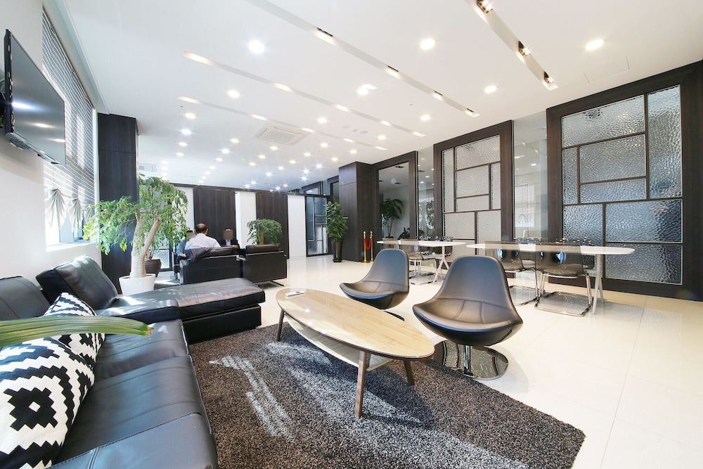 hotel lart gimpo