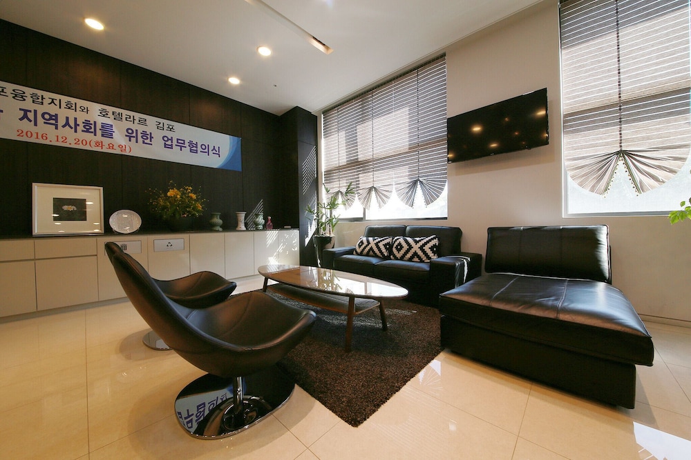 hotel lart gimpo